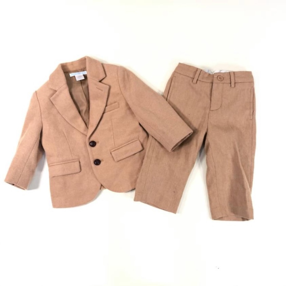Janie and Jack suit.